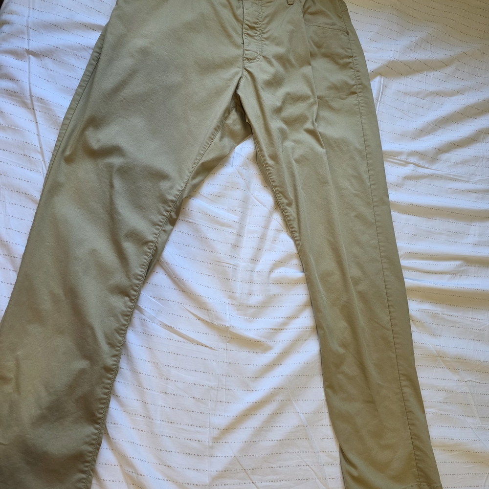 Nike Men's Khaki Chinos
